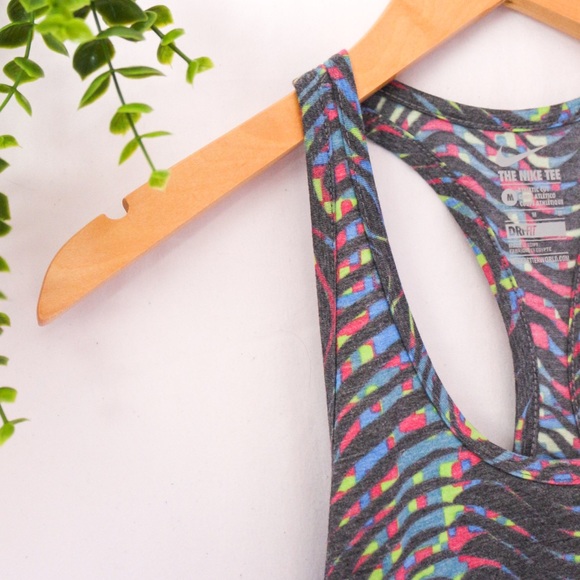 Nike Run Printed Racerback Dri-Fit top - Picture 3 of 7